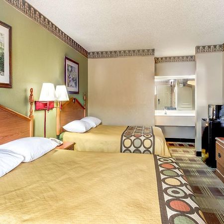 Hotel Super 8 Newnan Exterior foto