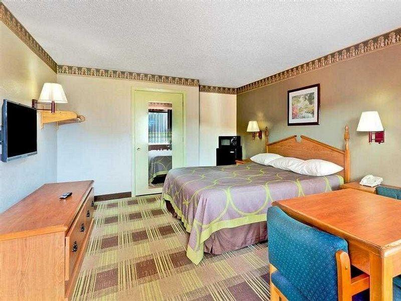 Hotel Super 8 Newnan Exterior foto