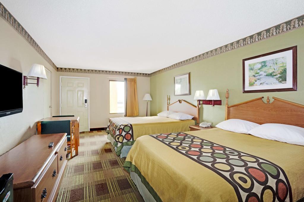 Hotel Super 8 Newnan Exterior foto